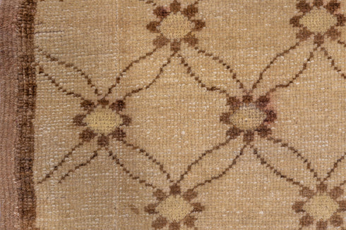 Vintage Oushak Area Rug (6' x 8')